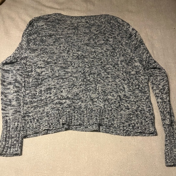 H&M - Picture 1 of 4